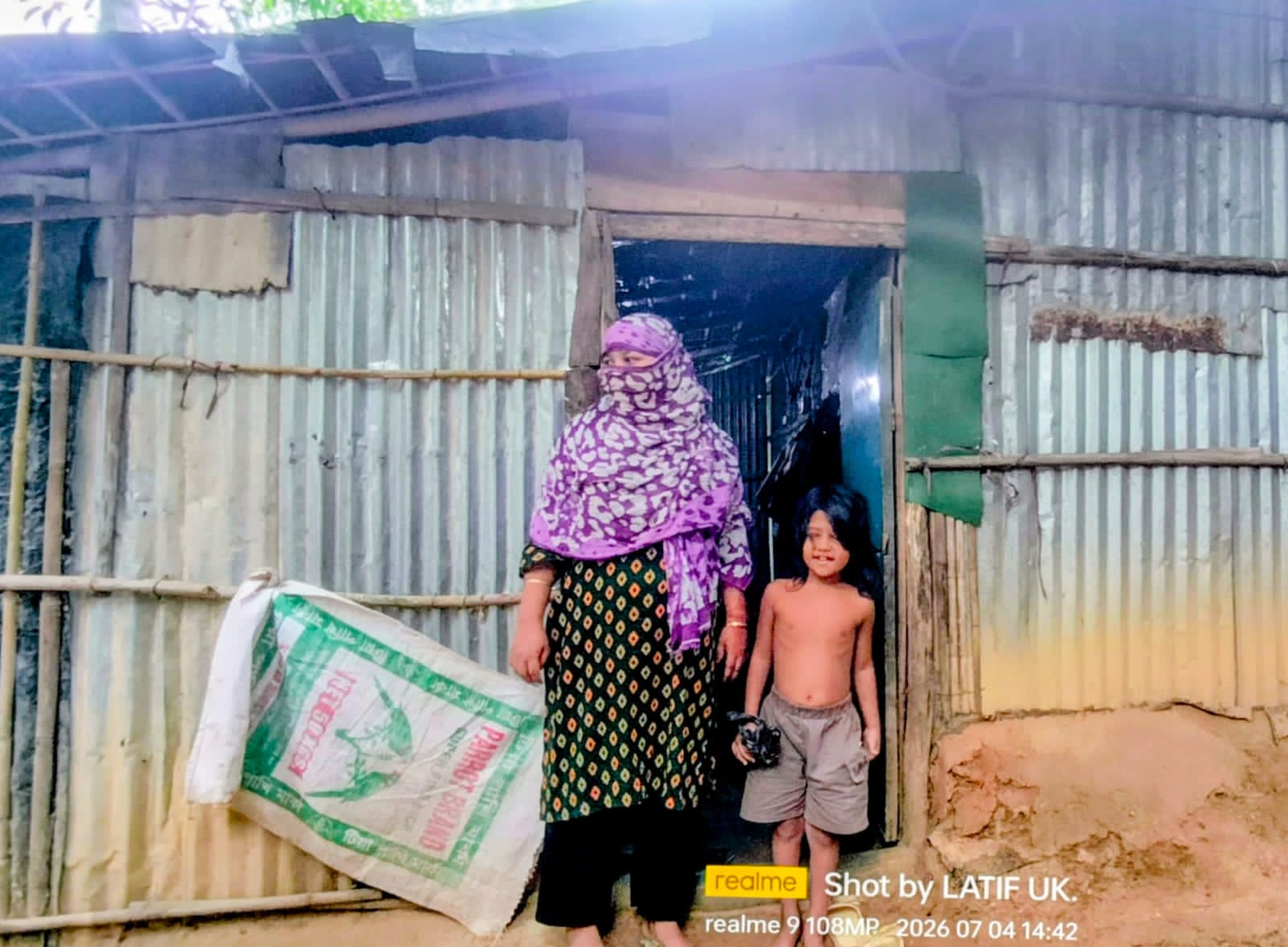 বাড়ি থেকে উচ্ছেদ করার অভিযোগ