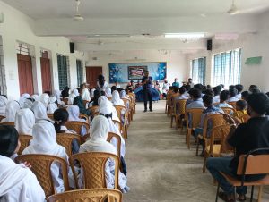 মাদকমুক্ত ও সুস্থ সমাজ গঠনে শিক্ষার্থীদের সচেতন করার লক্ষ্যে